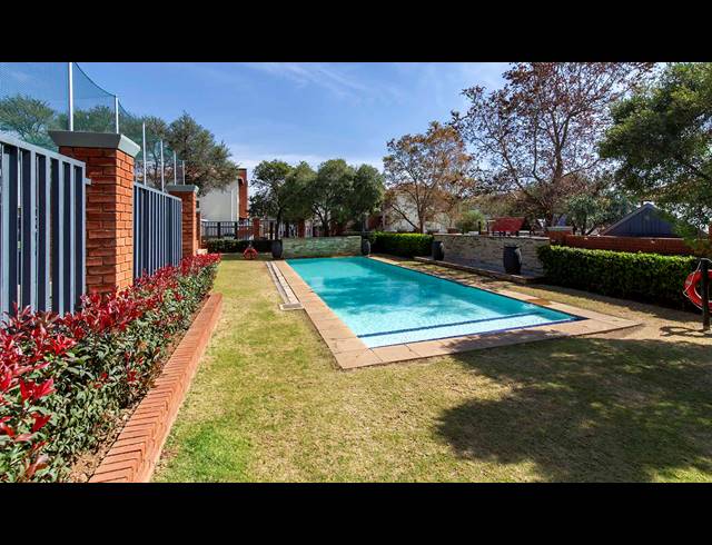 2 BEDROOM APARTMENT FOR SALE IN GREENSTONE HILL